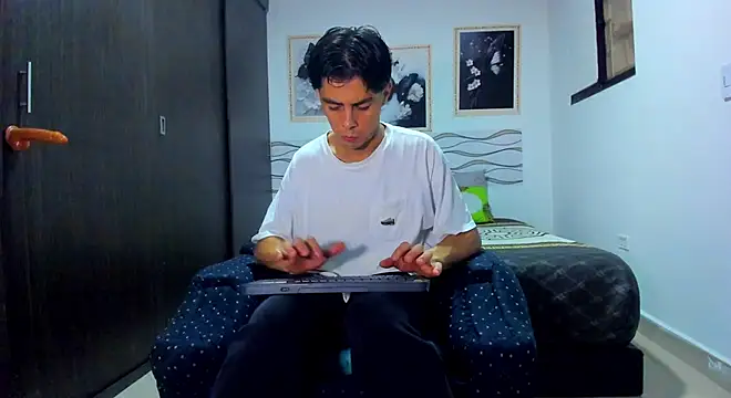 Daniel Rochax online show from 04-29-26, 12:31