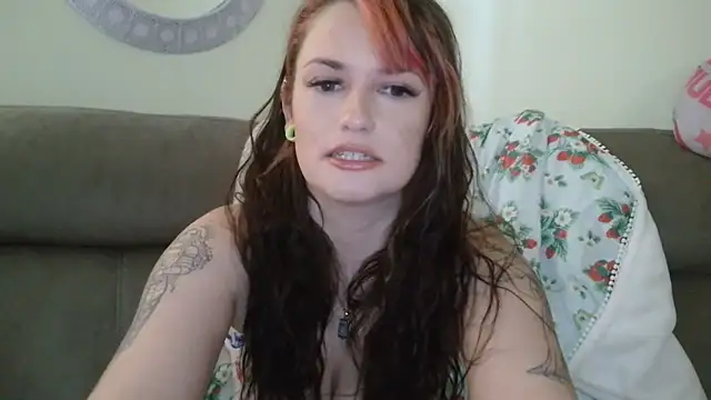 Snapshot of nyxiejinx chatting on 04-20-26, 09:34 nyxiejinx online show from 04-20-26, 09:34
