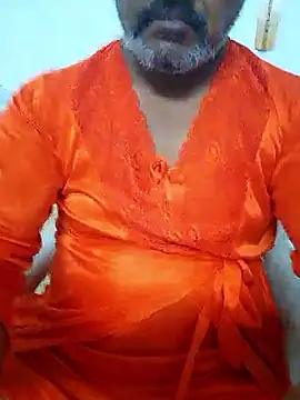 Snapshot of anuscunt chatting on 03-22-26, 02:20 anuscunt online show from 03-22-26, 02:20