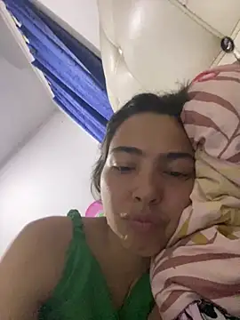 Snapshot of allyson-cute03 chatting on 04-07-26, 09:04 allyson-cute03 online show from 04-07-26, 09:04