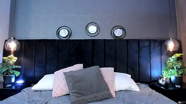 alejandra  garcia online show from 04-24-26, 03:20