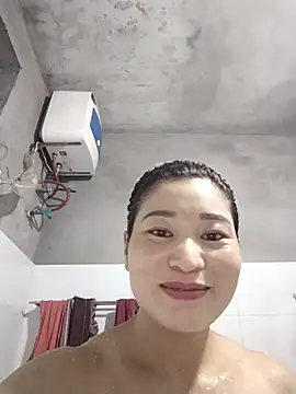 Snapshot of Lilinn_ chatting on 06-04-26, 11:38 Lilinn online show from 06-04-26, 11:38