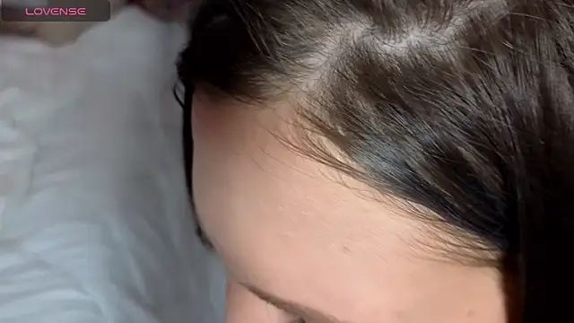 Snapshot of hollyharmd chatting on 03-16-26, 05:02 hollyharmd online show from 03-16-26, 05:02