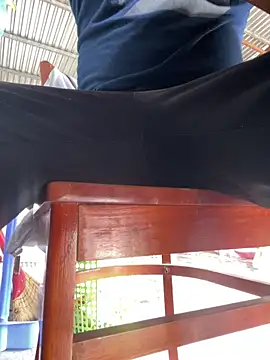 Snapshot of hoang15075 chatting on 03-02-26, 02:36 hoang15075 online show from 03-02-26, 02:36