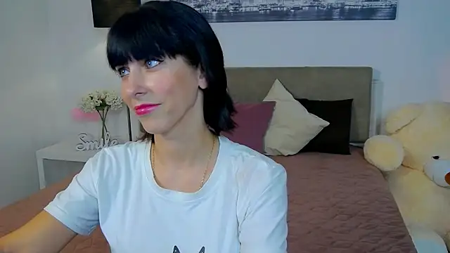 HeidieRaven online show from 04-13-26, 12:32