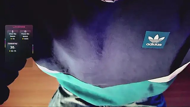 Snapshot of FEIYUS1 chatting on 03-06-26, 01:51 FEIYUS1 online show from 03-06-26, 01:51