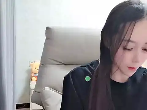 Snapshot of Naomi_NN chatting on 06-15-26, 11:45 Naomi NN online show from 06-15-26, 11:45