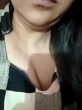 MUSKAN 786786- online show from 03-02-26, 07:26