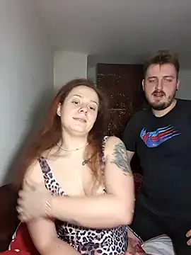 Snapshot of Thehoneyduo chatting on 03-01-26, 08:44 Thehoneyduo online show from 03-01-26, 08:44