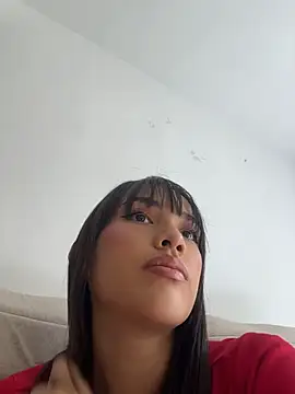 Mia-villalobos online show from 07-08-26, 02:10