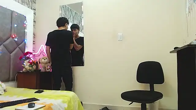 Steve Hotman online show from 04-25-26, 01:36