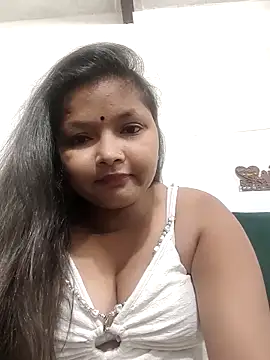 Snapshot of priti_25 chatting on 03-29-26, 05:13 priti 25 online show from 03-29-26, 05:13