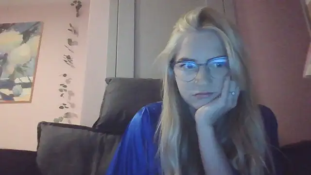 Kiss To Remember online show from 03-19-26, 09:08