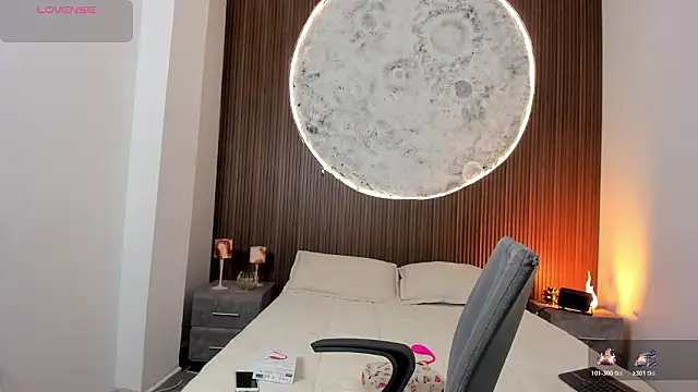 AdharaCruzz  online show from 03-19-26, 08:57