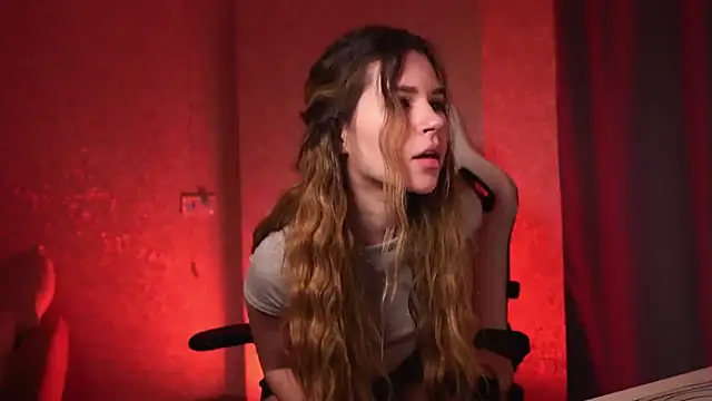 Snapshot of kissandtouch chatting on 03-11-26, 05:30 kissandtouch online show from 03-11-26, 05:30