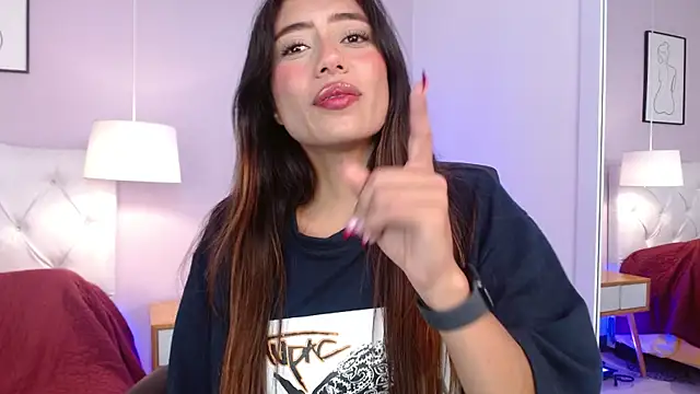 Cataleyaa23 online show from 04-30-26, 08:57