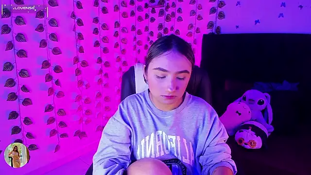 charlotte keyss online show from 03-14-26, 12:21