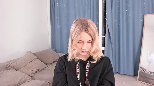 ChelseyLorick online show from 03-10-26, 06:46