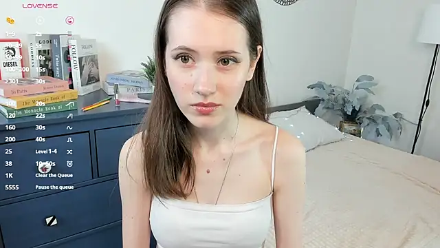 OdiIiaChavarria online show from 04-23-26, 12:51