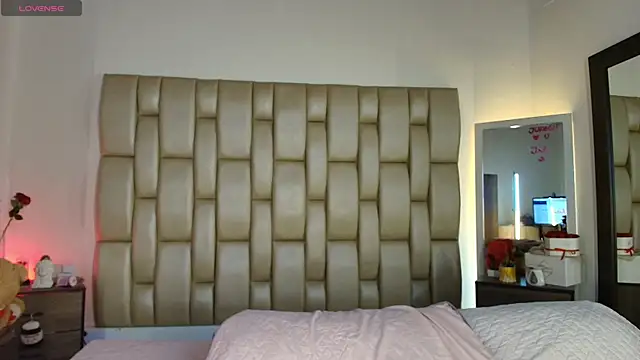 ZoeBarlove online show from 03-14-26, 11:48