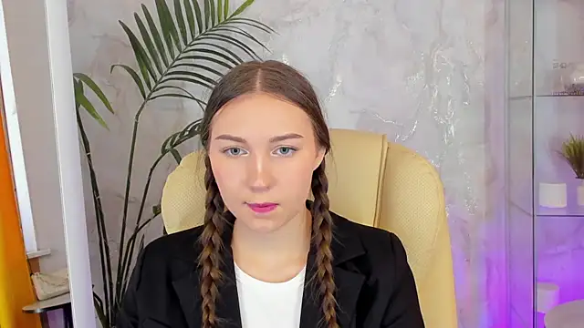 OliviaLang online show from 03-13-26, 11:06