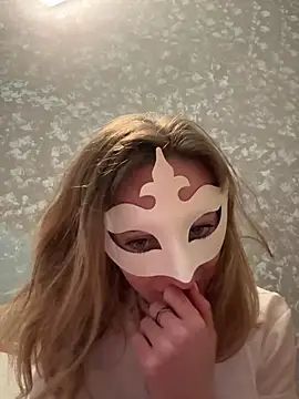 Snapshot of AdamoedEva chatting on 03-30-26, 08:32 AdamoedEva online show from 03-30-26, 08:32