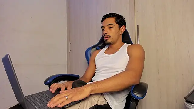 jossi12345j online show from 03-17-26, 01:58