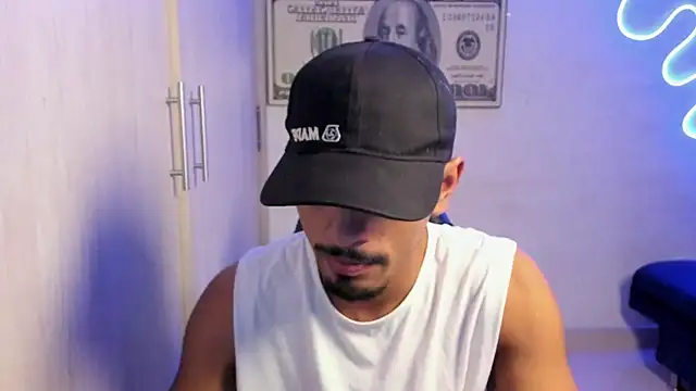 jossi12345j online show from 04-24-26, 12:29