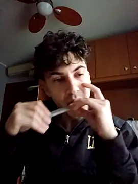 Snapshot of Andreakkkk chatting on 03-06-26, 04:58 Andreakkkk online show from 03-06-26, 04:58