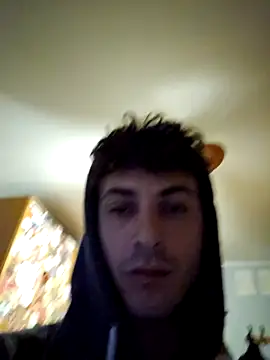 Snapshot of Andreakkkk chatting on 03-10-26, 05:18 Andreakkkk online show from 03-10-26, 05:18