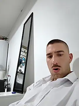 Snapshot of straightdude99 chatting on 03-12-26, 01:01 straightdude99 online show from 03-12-26, 01:01