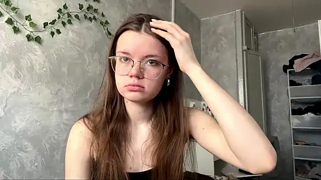 Snapshot of DedraOdneal chatting on 03-10-26, 08:30 DedraOdneal online show from 03-10-26, 08:30