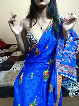 Snapshot of Glow_Queen chatting on 03-03-26, 05:52 Glow Queen online show from 03-03-26, 05:52