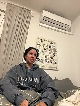 Genblan online show from 03-09-26, 01:59