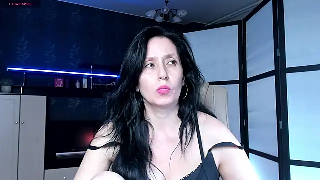 Snapshot of Lucky_Milf chatting on 07-07-26, 08:13 Lucky Milf online show from 07-07-26, 08:13
