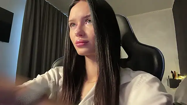 Snapshot of MoranaNoir chatting on 03-04-26, 04:40 MoranaNoir online show from 03-04-26, 04:40