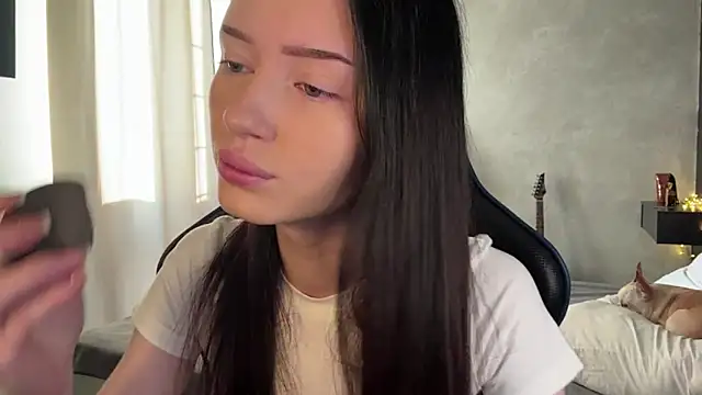 Snapshot of MoranaNoir chatting on 03-10-26, 03:11 MoranaNoir online show from 03-10-26, 03:11