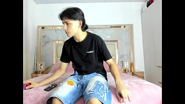 monky 0002 online show from 03-15-26, 12:49