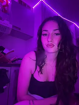 Snapshot of Claraaaaa06 chatting on 03-04-26, 08:26 Claraaaaa06 online show from 03-04-26, 08:26