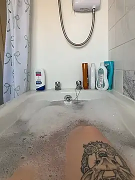 BeeMay22 online show from 03-15-26, 10:43