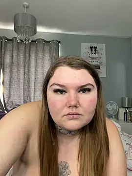 BeeMay22 online show from 04-01-26, 08:48