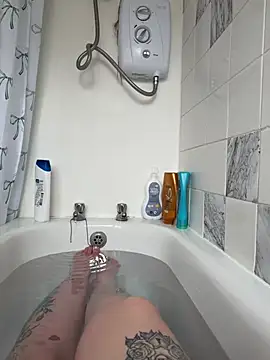 BeeMay22 online show from 04-04-26, 12:35