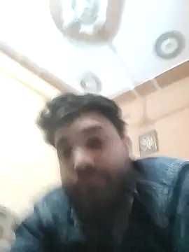 Snapshot of areee214 chatting on 03-04-26, 07:03 areee214 online show from 03-04-26, 07:03