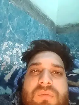 Snapshot of areee214 chatting on 03-09-26, 07:07 areee214 online show from 03-09-26, 07:07