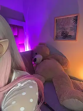 Taylor  0 online show from 06-25-26, 01:04