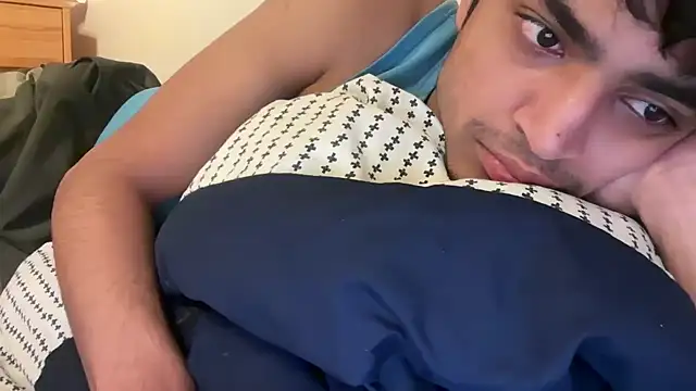 Snapshot of nickabraham chatting on 03-12-26, 08:20 nickabraham online show from 03-12-26, 08:20