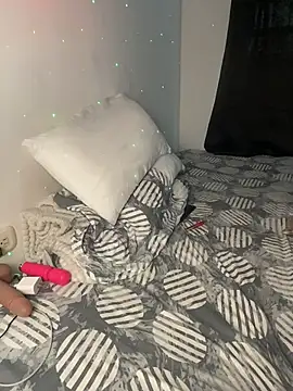 Encore Angel online show from 03-04-26, 01:39