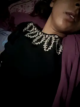 Snapshot of Jessica-ME chatting on 03-12-26, 08:48 Jessica-ME online show from 03-12-26, 08:48