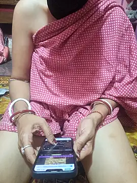 Snapshot of Couple_hot999 chatting on 03-10-26, 07:24 Couple hot999 online show from 03-10-26, 07:24