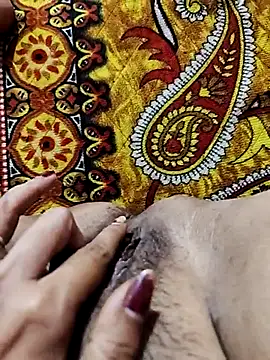 Snapshot of Couple_hot999 chatting on 03-13-26, 10:00 Couple hot999 online show from 03-13-26, 10:00